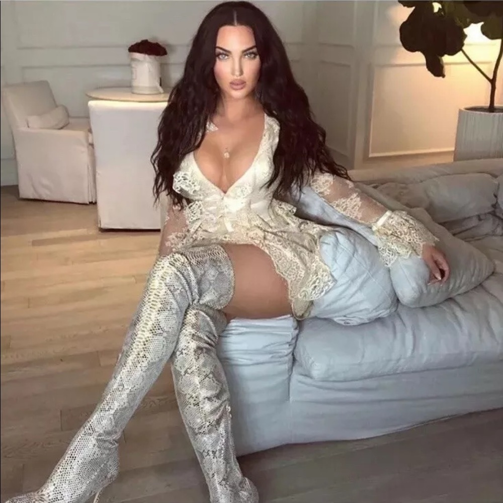 Comino Couture London Gold Lace Dress Sz UK10